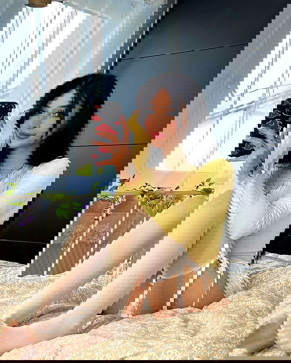 cata.leyah image ~ Altpins