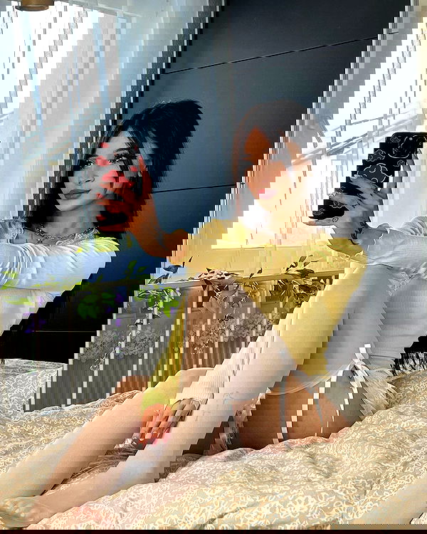 cata.leyah image ~ Altpins