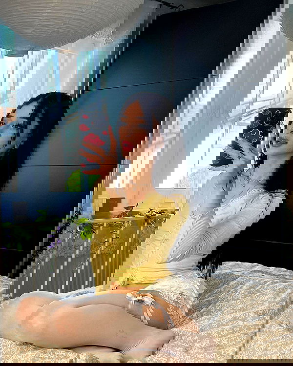 cata.leyah image ~ Altpins