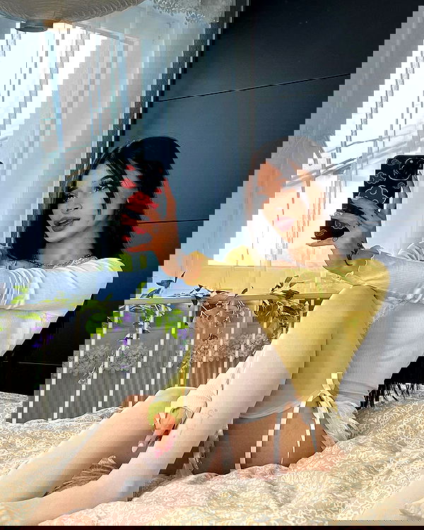 cata.leyah image ~ Altpins