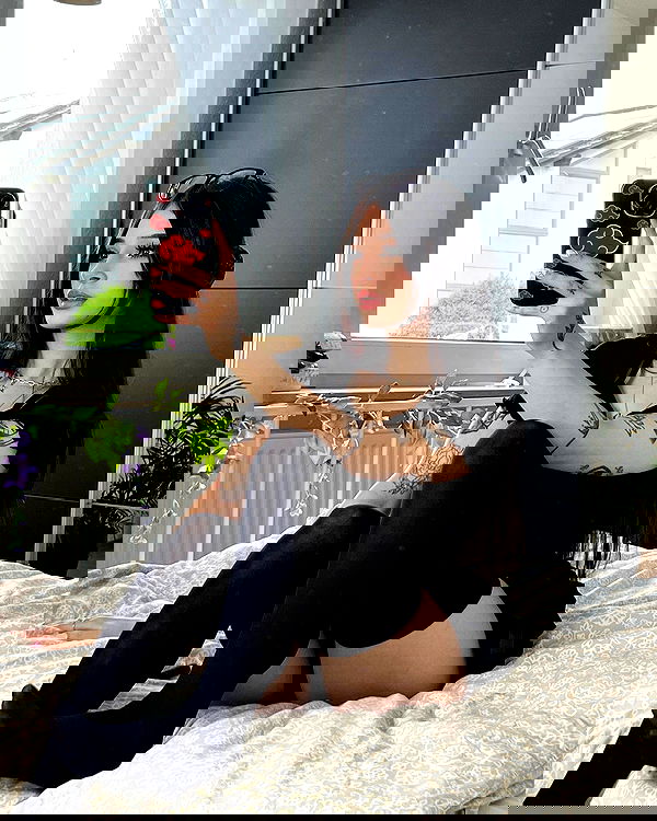 cata.leyah image ~ Altpins