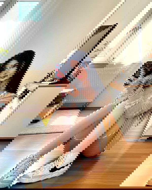 cata.leyah image ~ Altpins