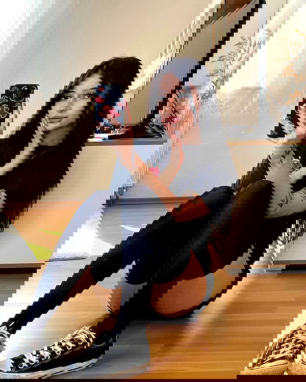 cata.leyah image ~ Altpins