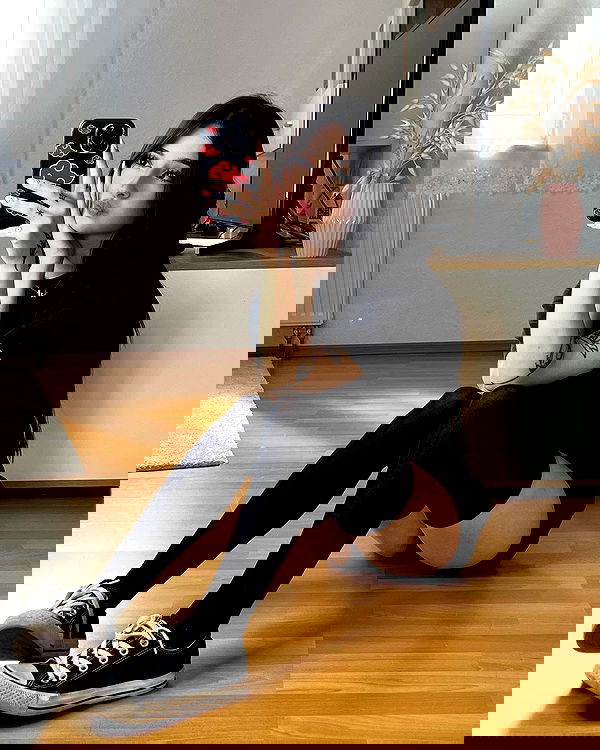 cata.leyah image ~ Altpins