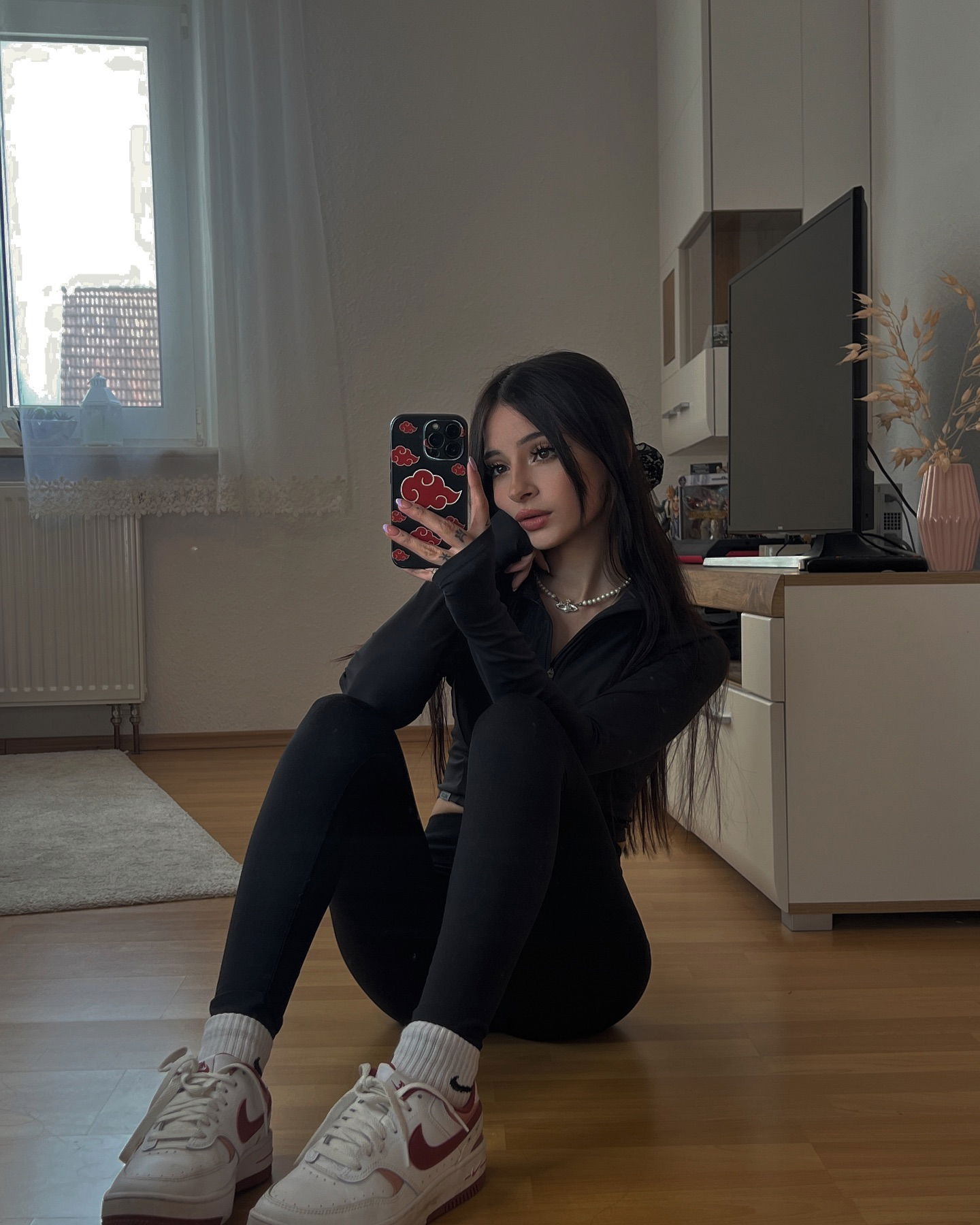 cata.leyah instagram image archive image