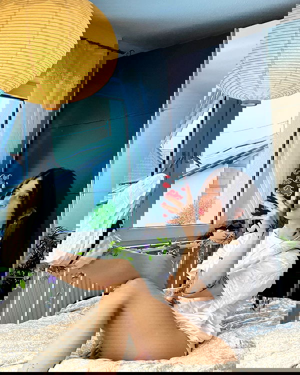 cata.leyah image ~ Altpins