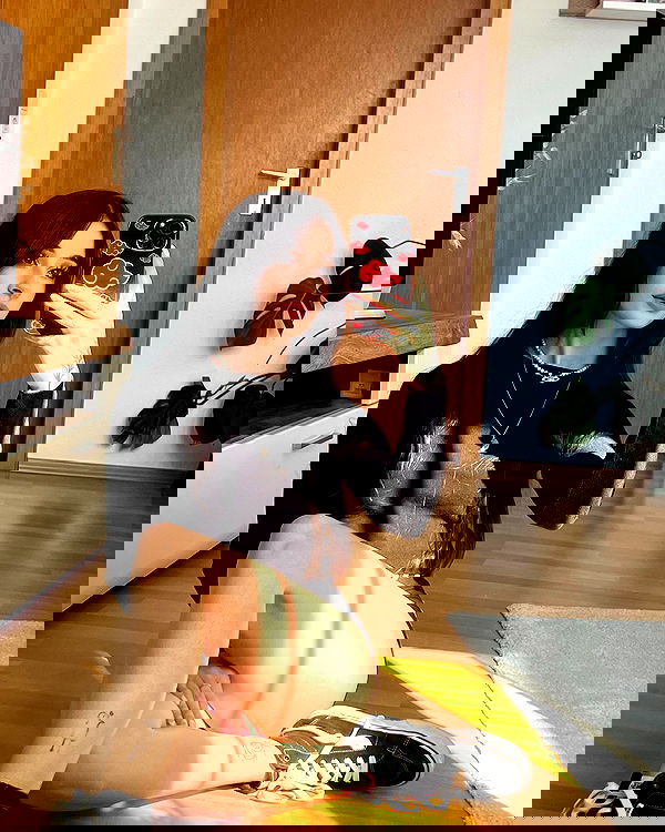 cata.leyah image ~ Altpins