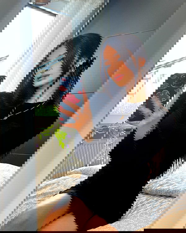 cata.leyah image ~ Altpins