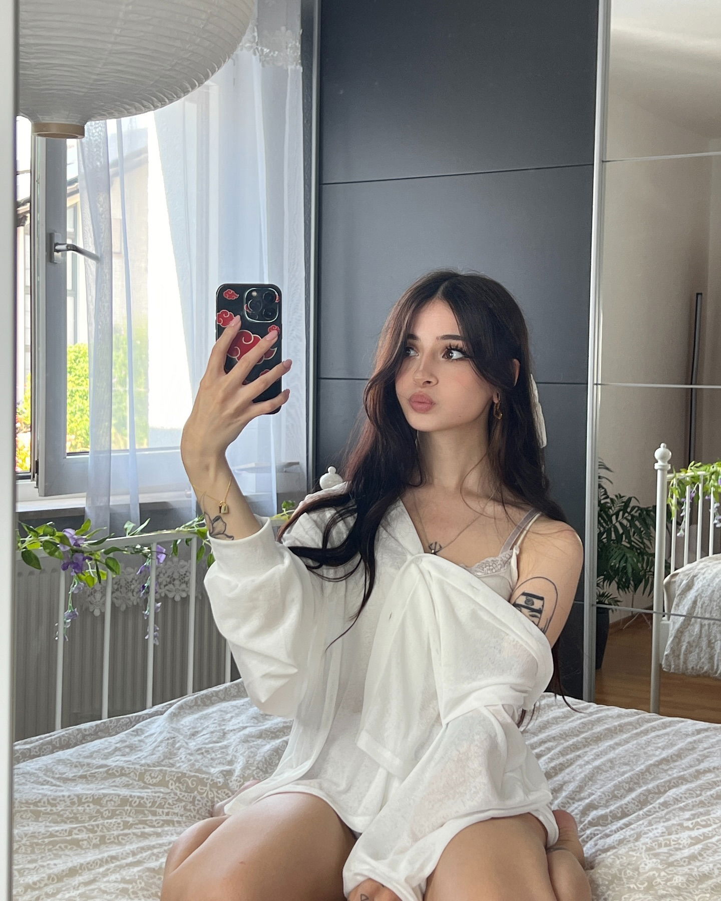 cata.leyah instagram image archive image