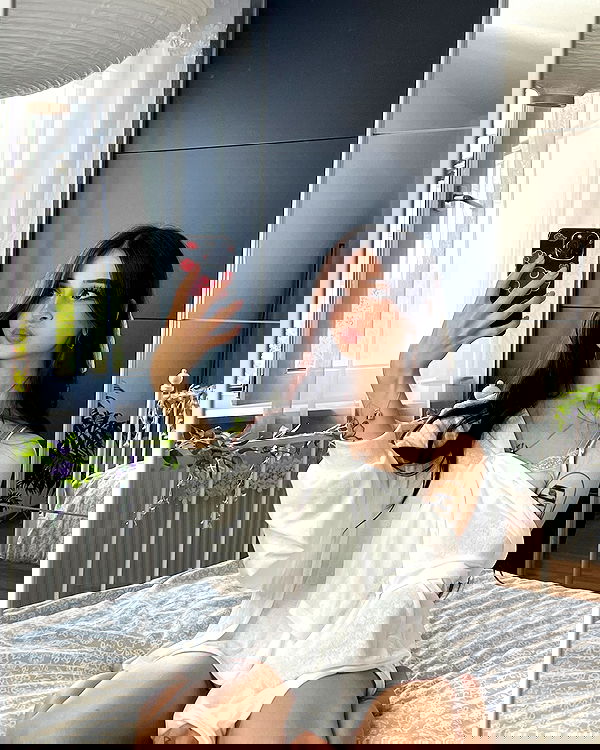 cata.leyah image ~ Altpins