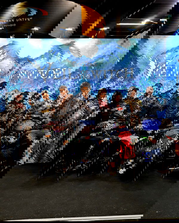 cata.leyah image ~ Altpins