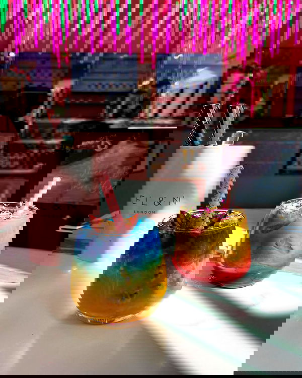 cata.leyah image ~ Altpins