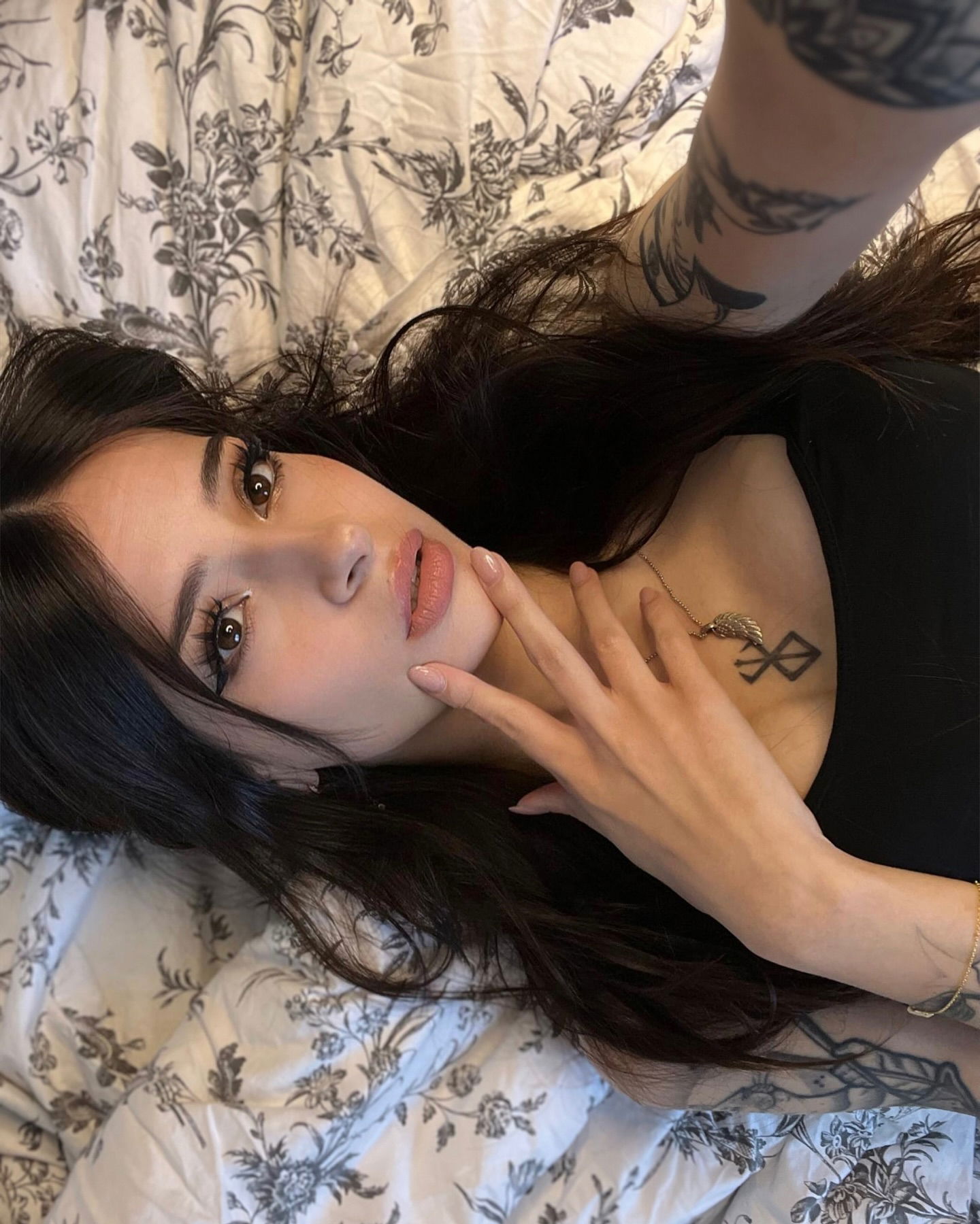 cata.leyah instagram image archive image