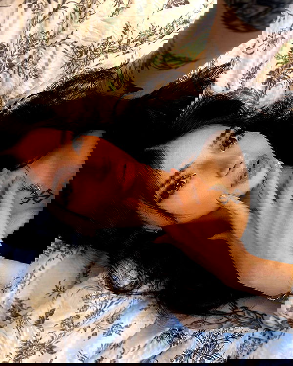 cata.leyah image ~ Altpins