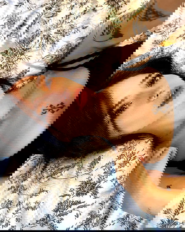 cata.leyah image ~ Altpins