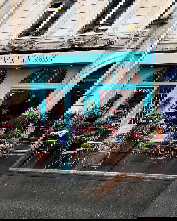 cata.leyah image ~ Altpins