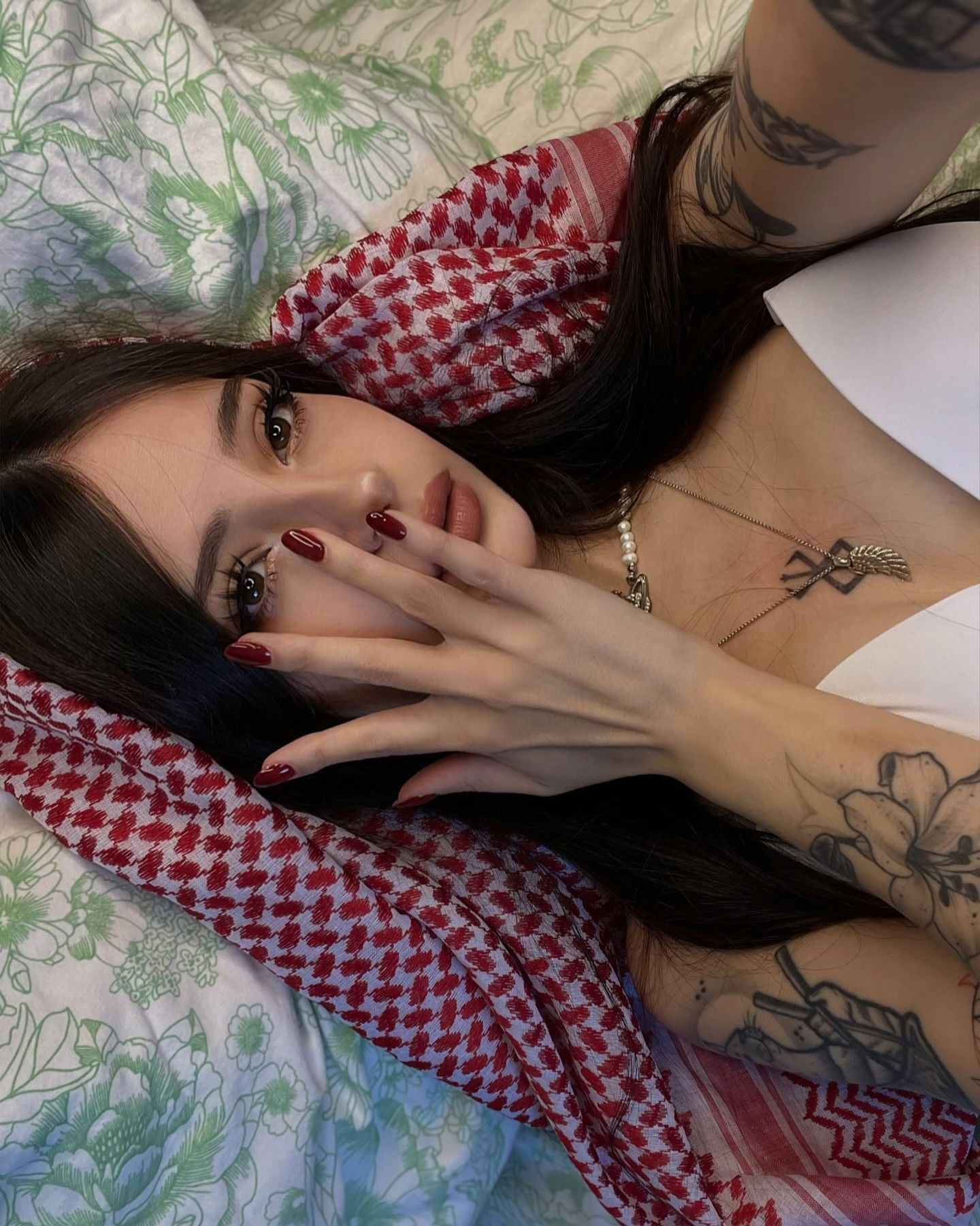 cata.leyah instagram image archive image