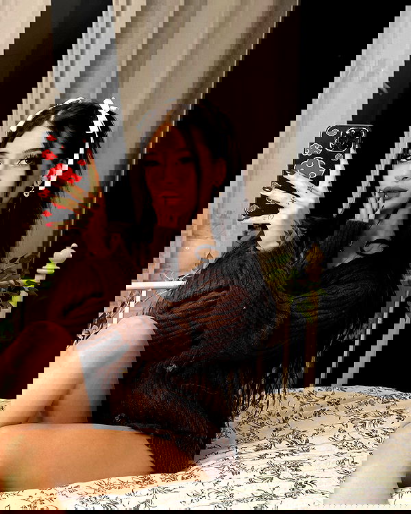 cata.leyah image ~ Altpins