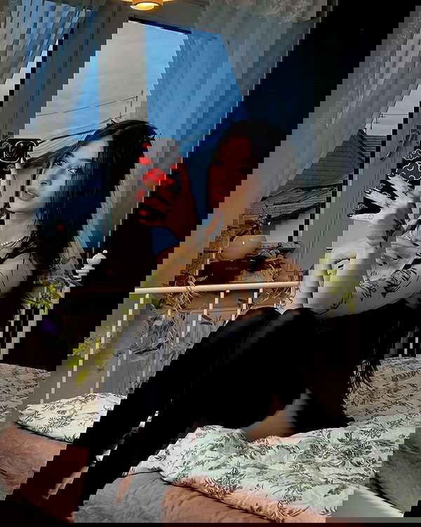 cata.leyah image ~ Altpins