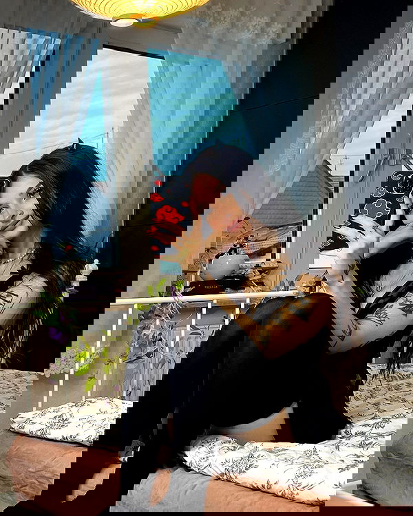 cata.leyah image ~ Altpins