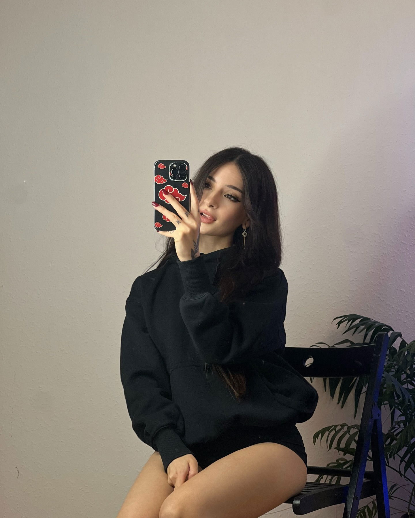 cata.leyah instagram image archive image