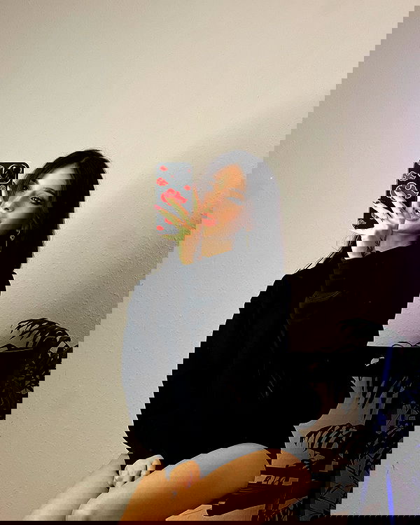 cata.leyah image ~ Altpins