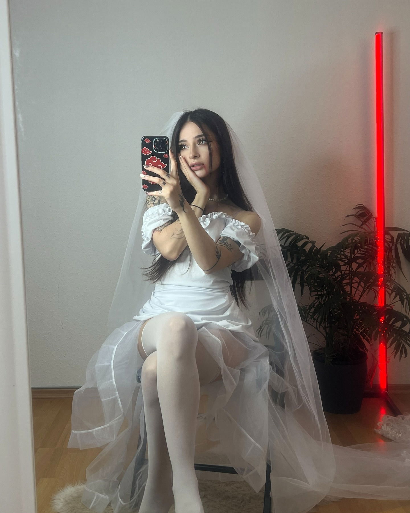 cata.leyah instagram image archive image