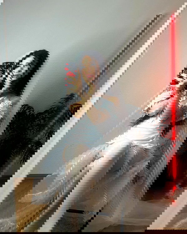 cata.leyah image ~ Altpins