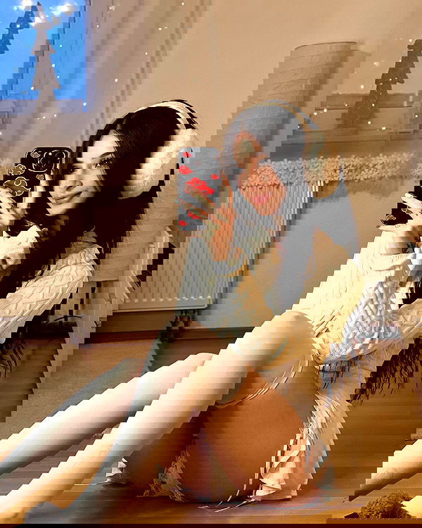 cata.leyah image ~ Altpins