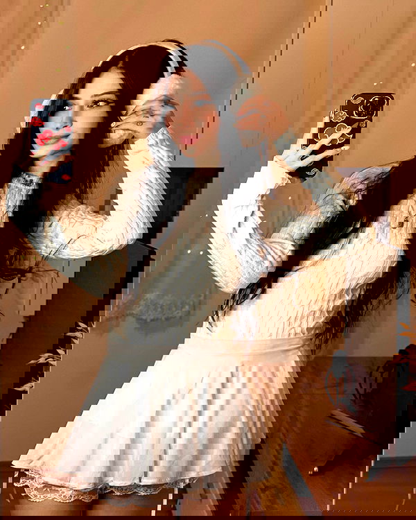 cata.leyah image ~ Altpins