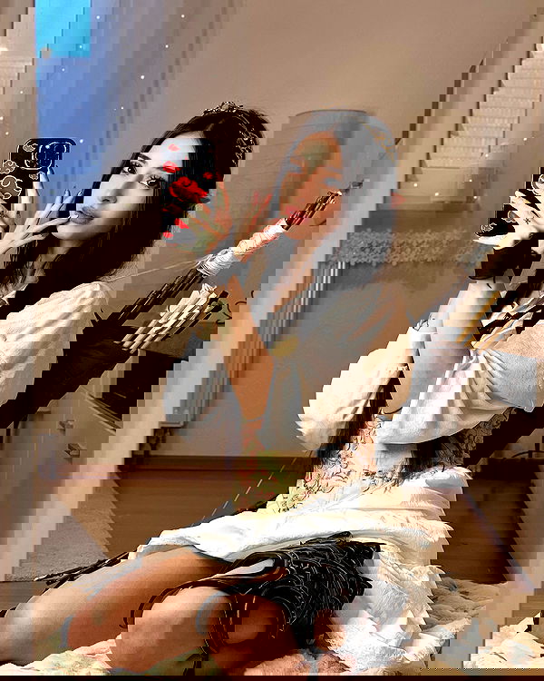 cata.leyah image ~ Altpins