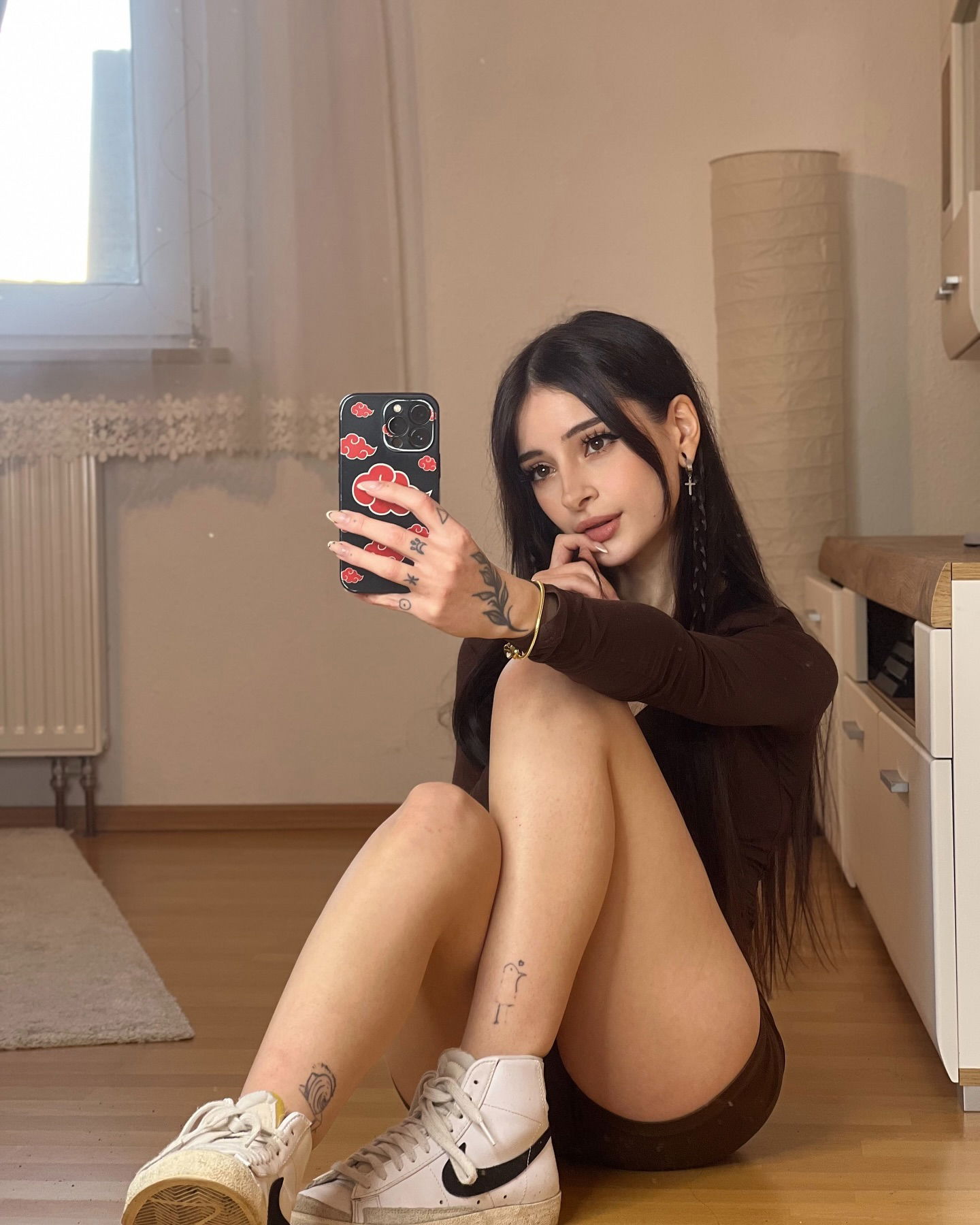 cata.leyah instagram image archive image