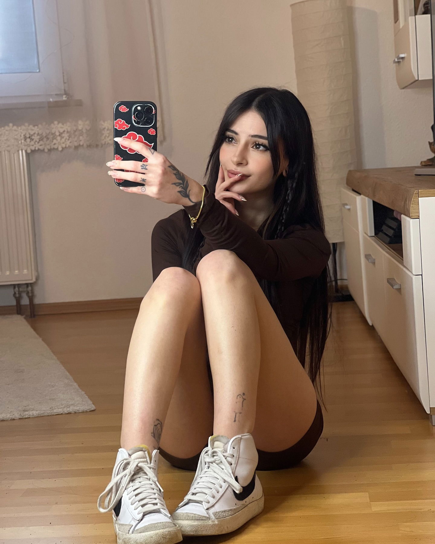 cata.leyah instagram image archive image