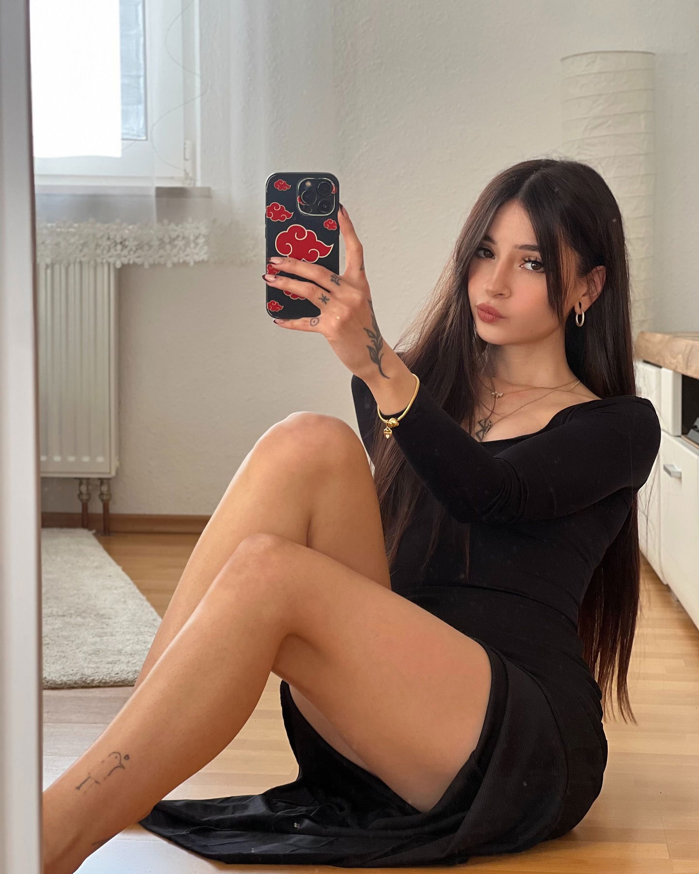 cata.leyah instagram image archive image