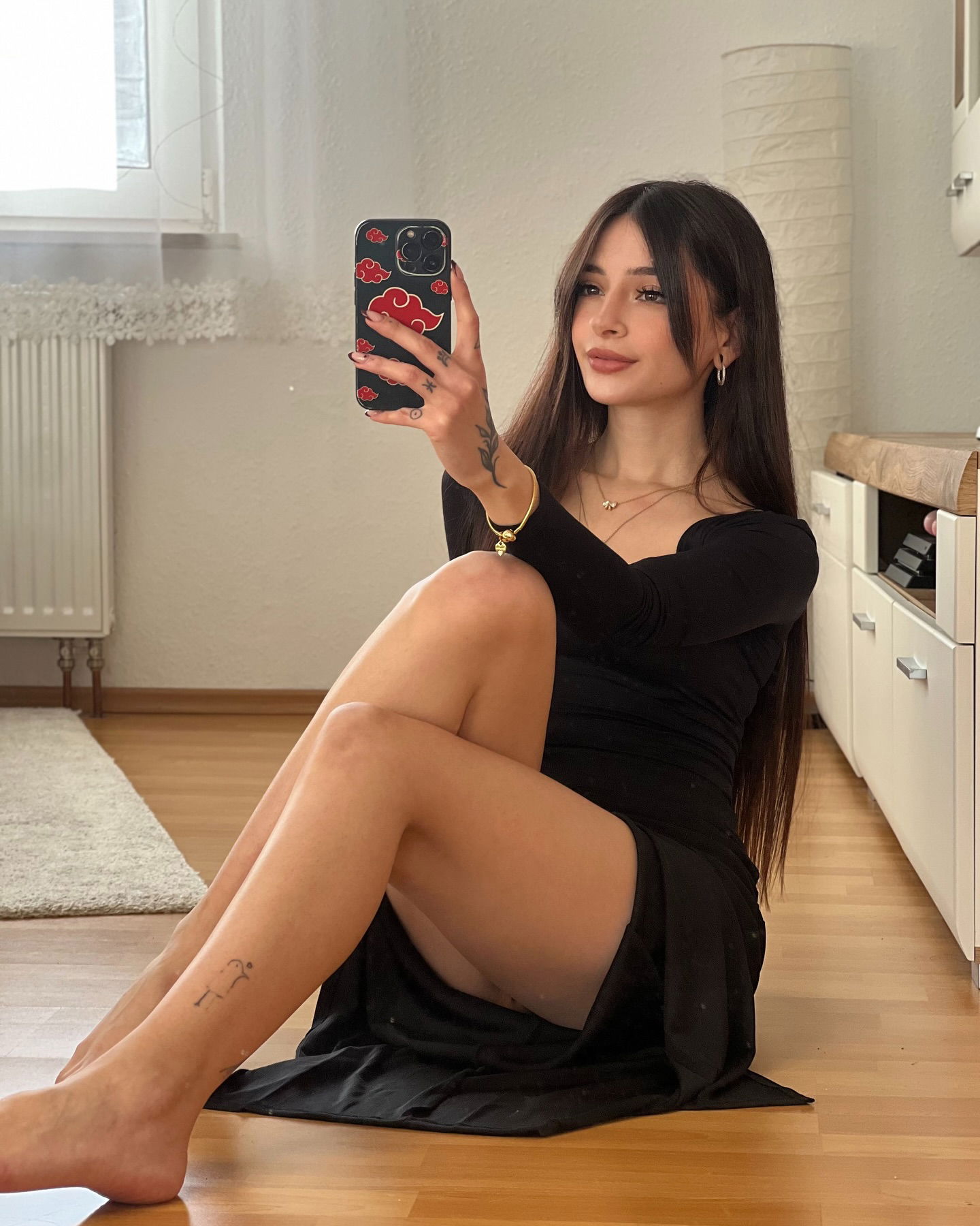 cata.leyah instagram image archive image