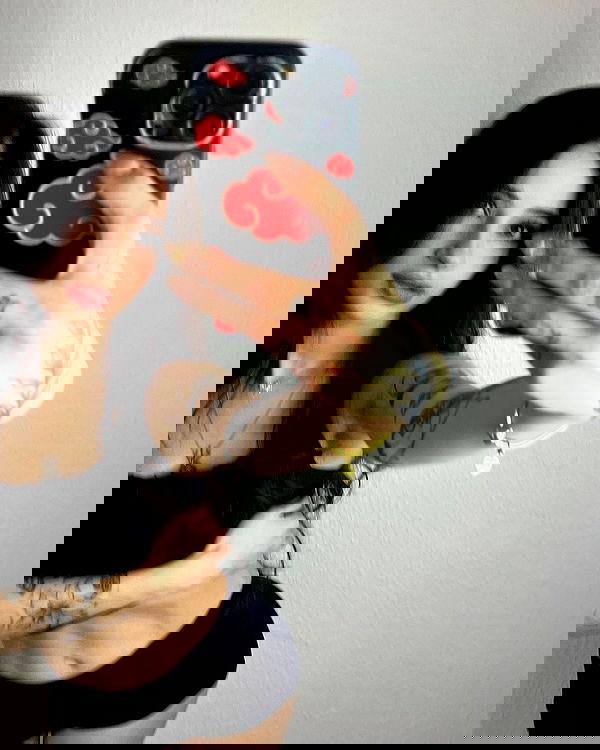 cata.leyah image ~ Altpins