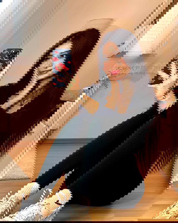 cata.leyah image ~ Altpins