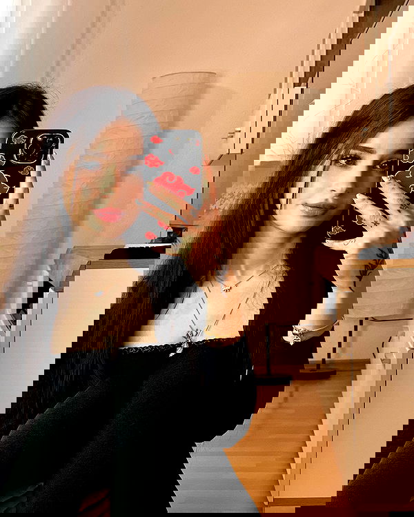 cata.leyah image ~ Altpins