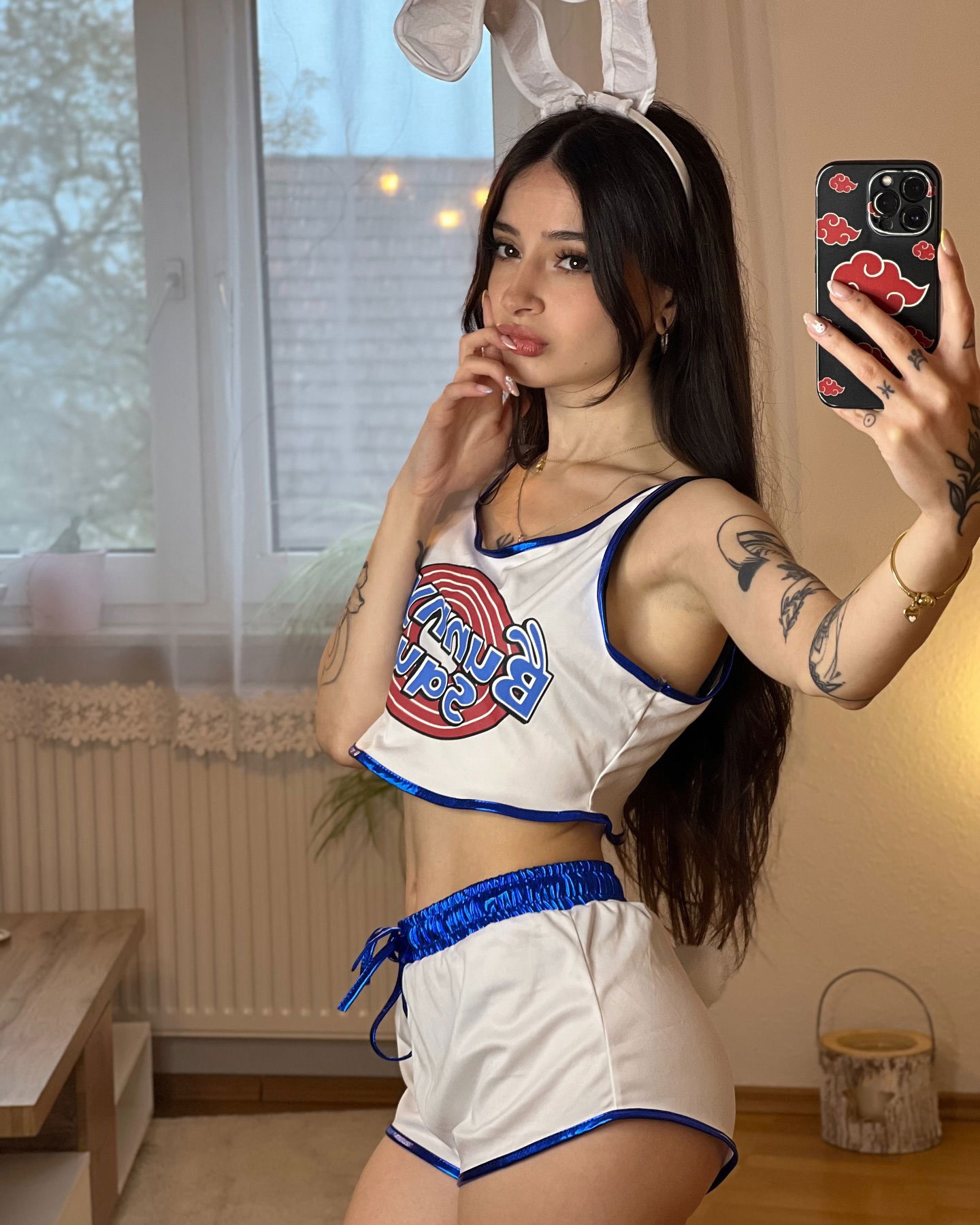 cata.leyah instagram image archive image