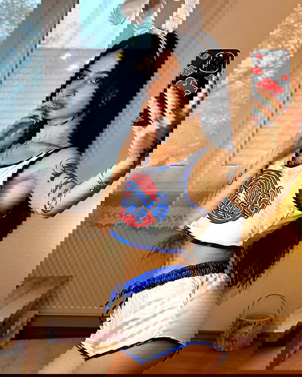 cata.leyah image ~ Altpins