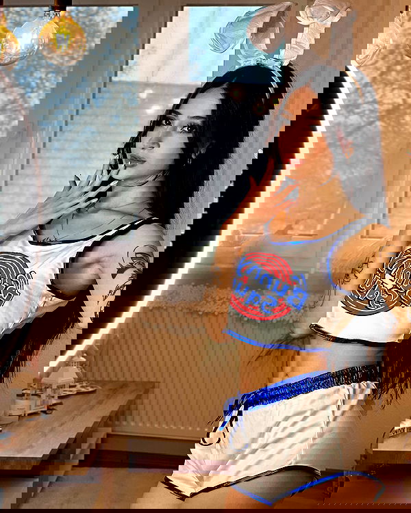 cata.leyah image ~ Altpins