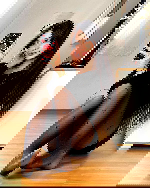 cata.leyah image ~ Altpins