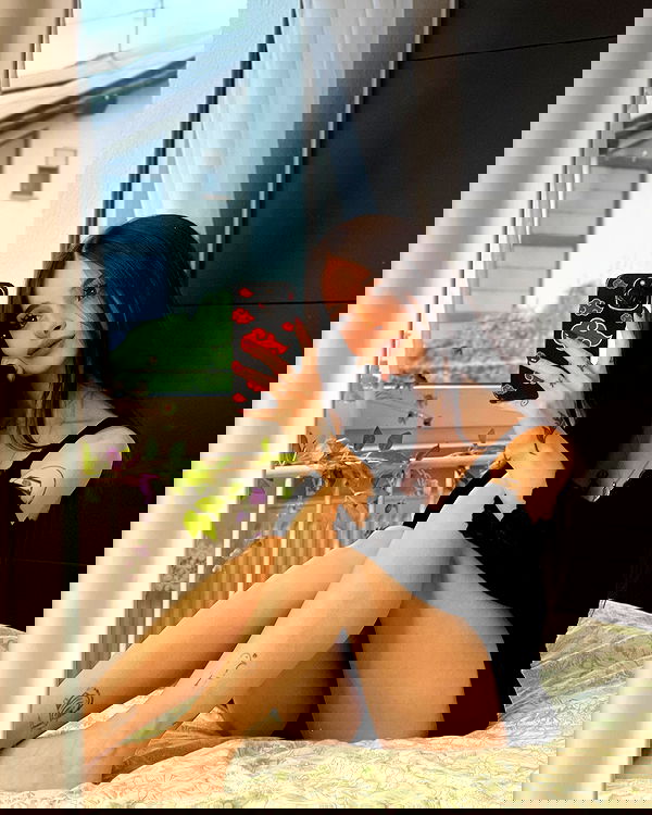 cata.leyah image ~ Altpins