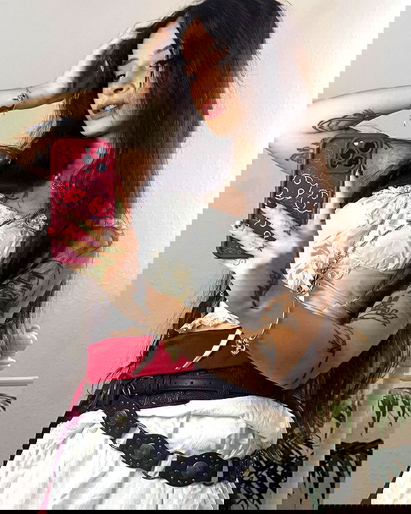 cata.leyah image ~ Altpins