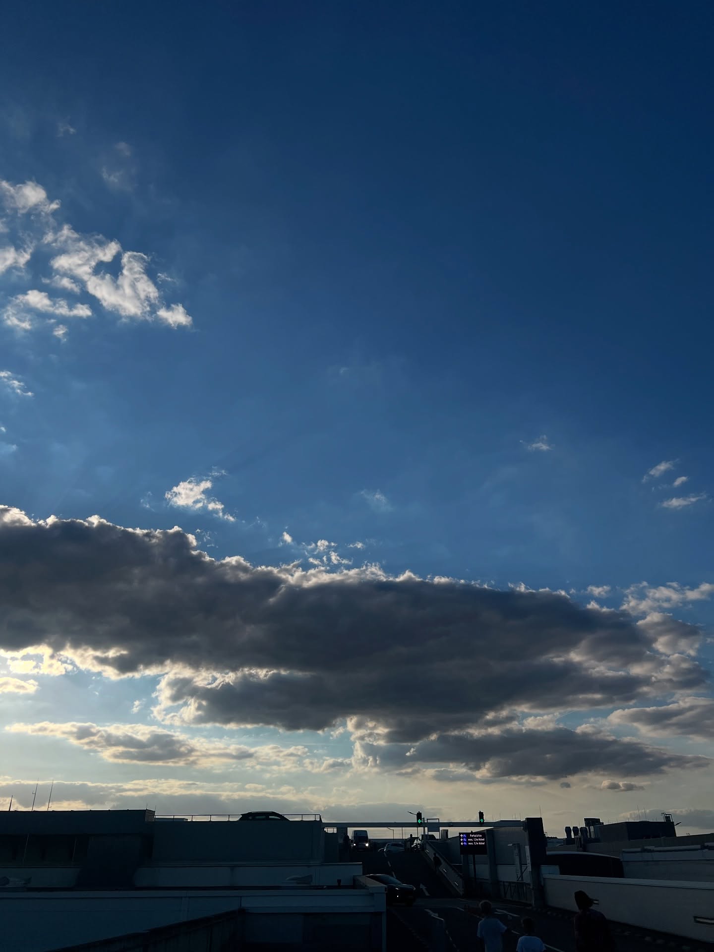 cata.leyah instagram image archive image