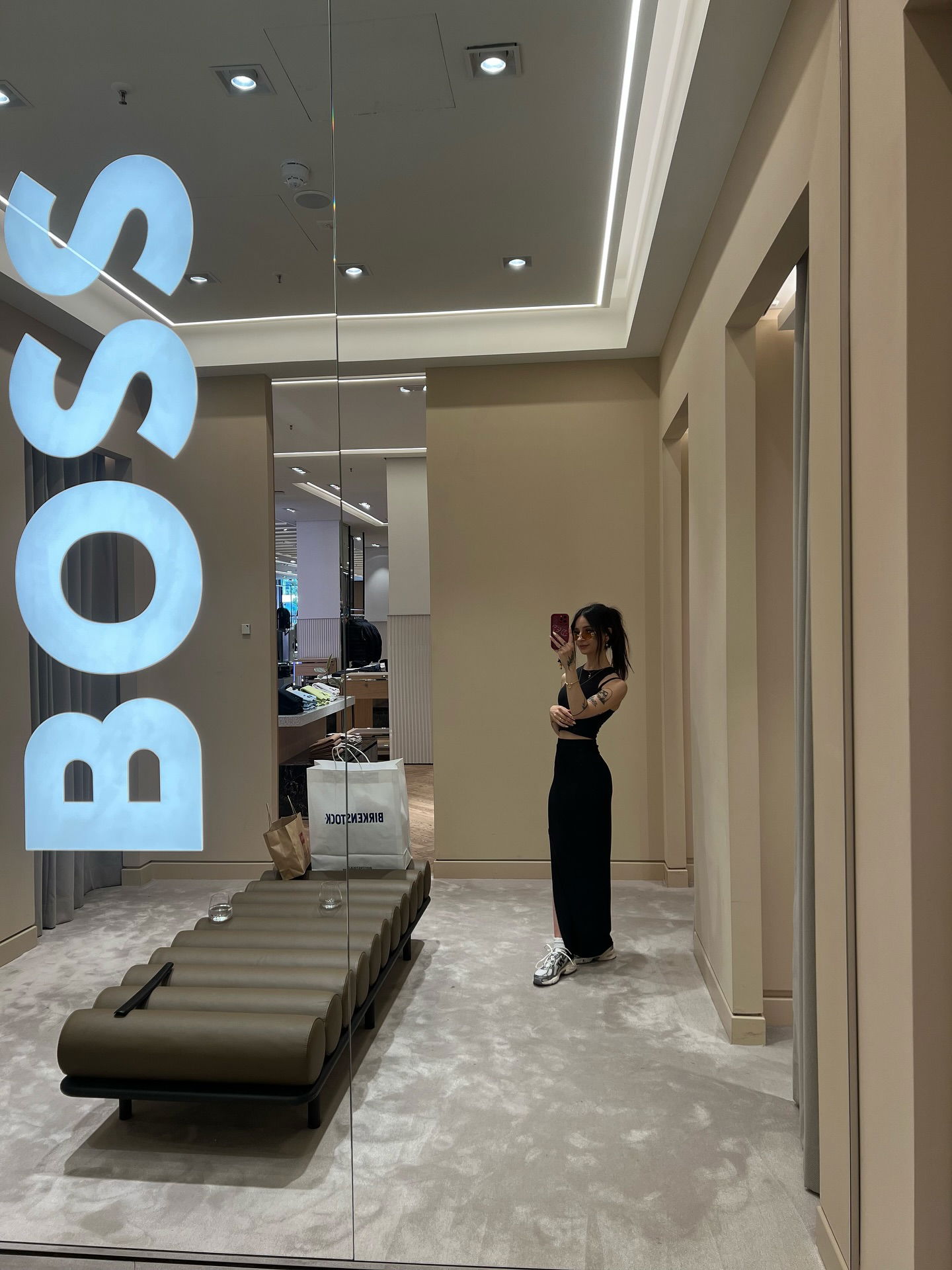 cata.leyah instagram image archive image