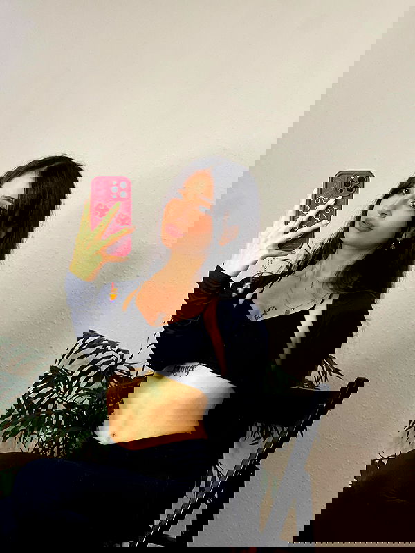 cata.leyah image ~ Altpins