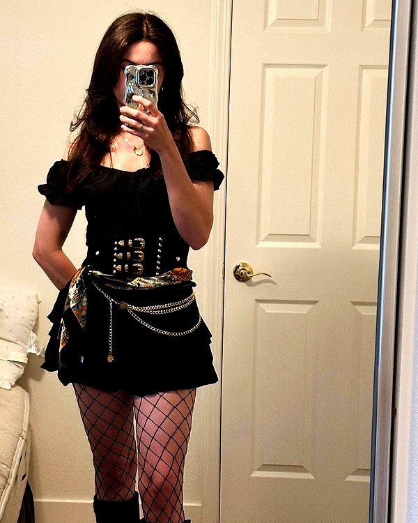 catherine__roze instagram image archive image