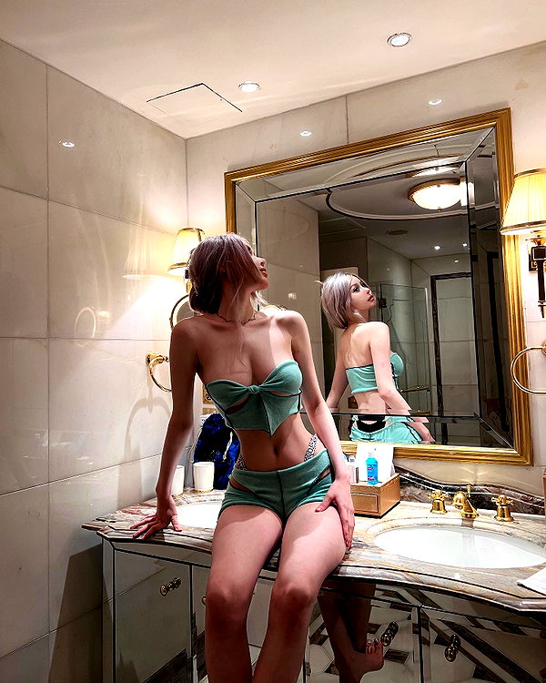 ceceyjwww instagram image archive image