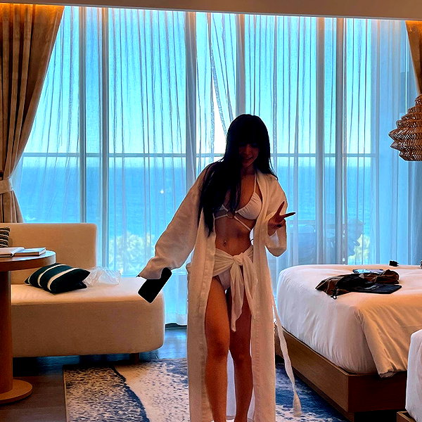 celineharu instagram image archive image
